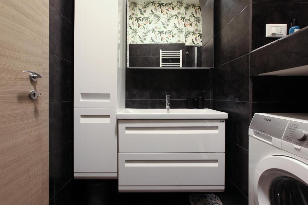 Modern Close To Shopping District Milaan